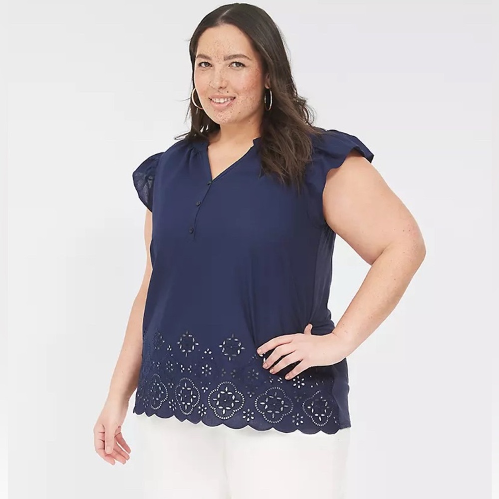 NWT Lane Bryant 100% cotton Navy Blue Eyelet Women's Blouse. Sz 22/24